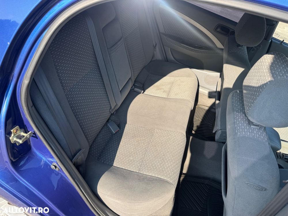 Daewoo Lacetti 1.6i SX - 14