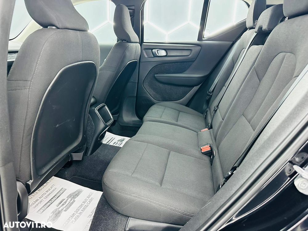 Volvo XC 40 T2 AT8 Momentum - 16