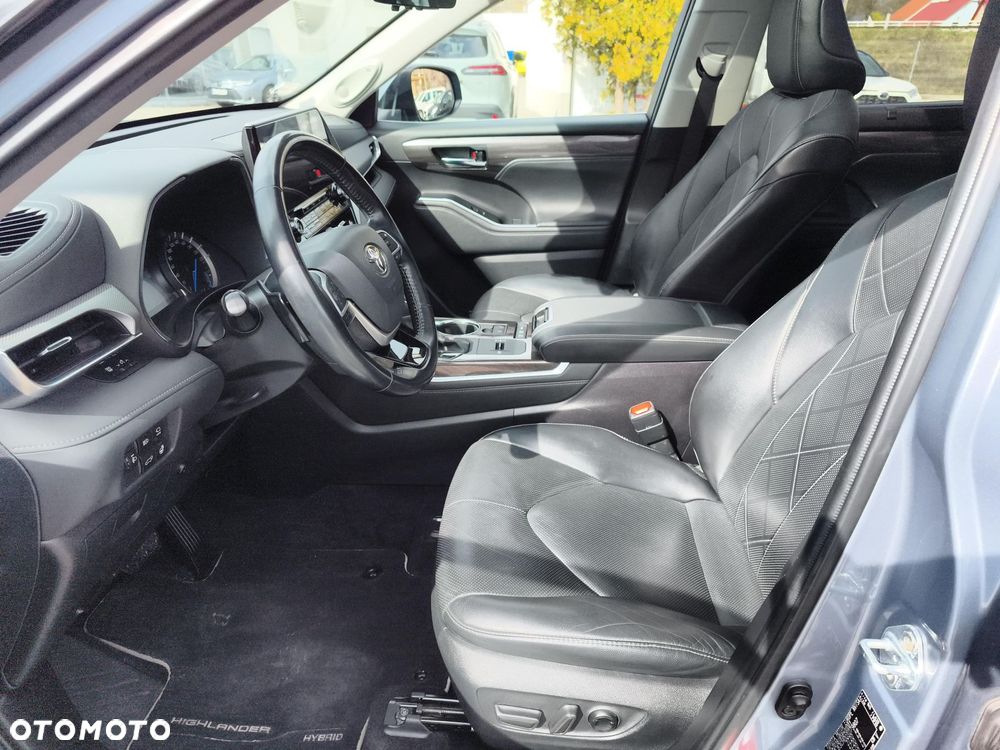 Toyota Highlander - 15