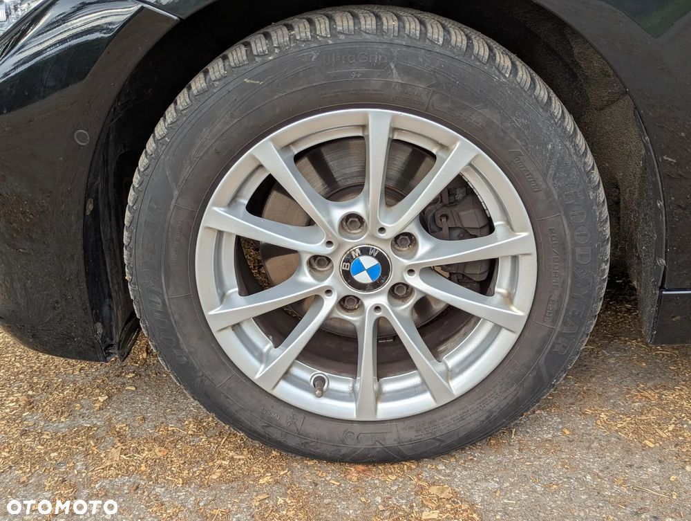 BMW Seria 3 320d - 14