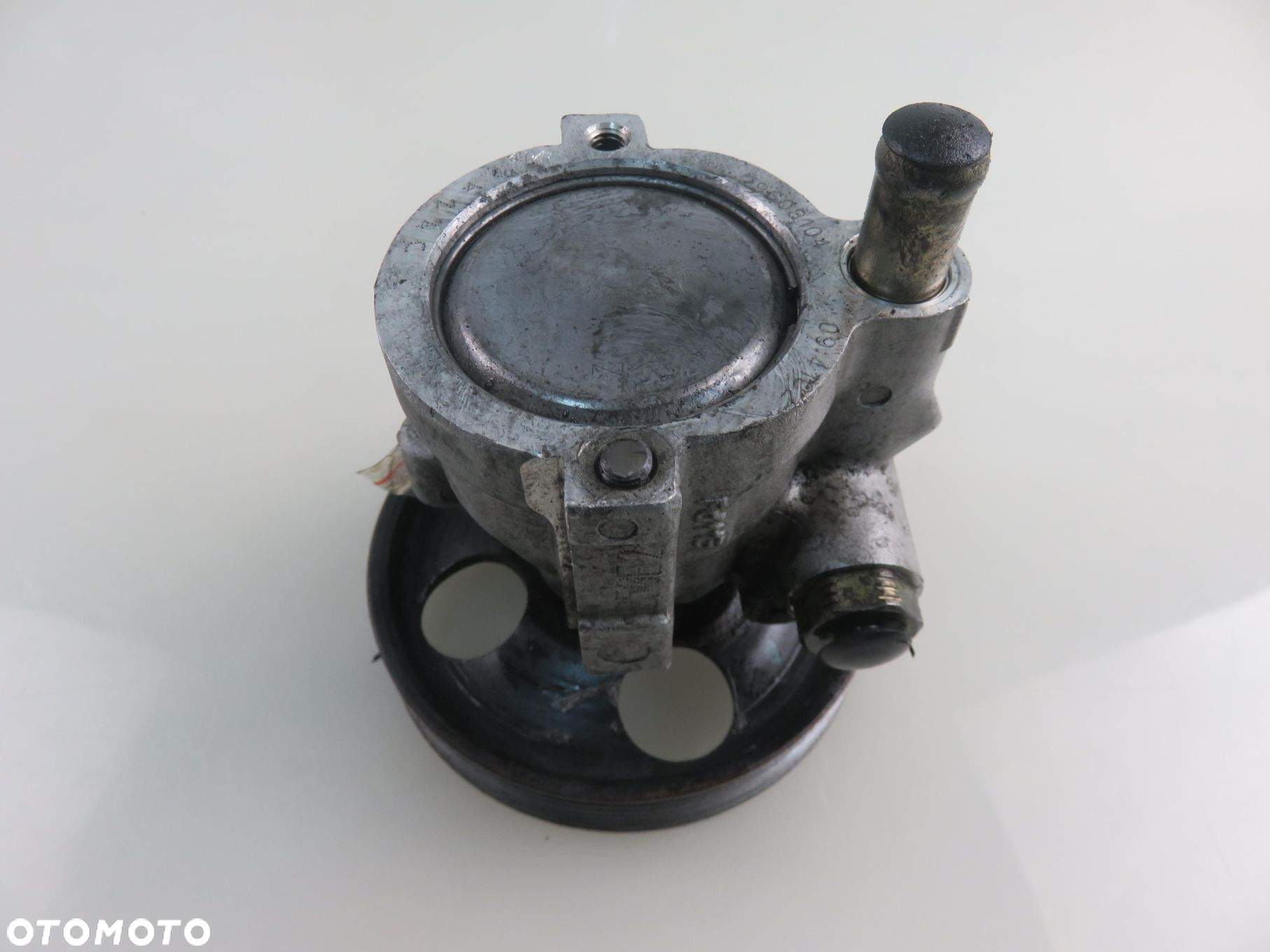 POMPA WSPOMAGANIA RENAULT TRAFIC II 1.9 dCi 100 - F9Q 760 - 7