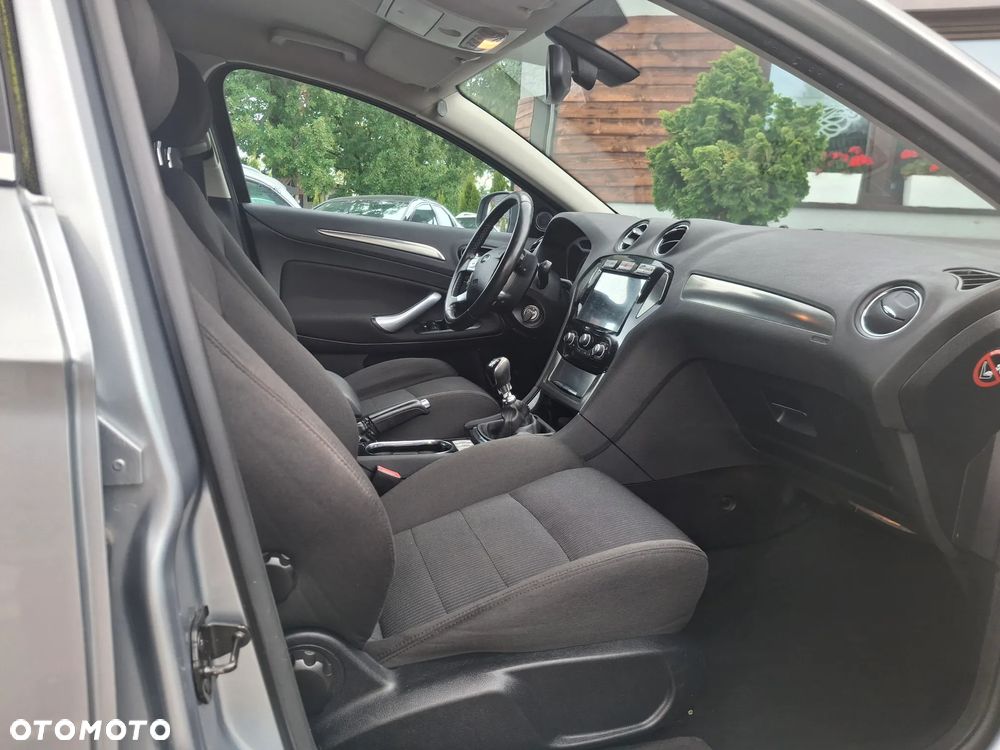 Ford Mondeo Turnier 2.0 TDCi Titanium - 25