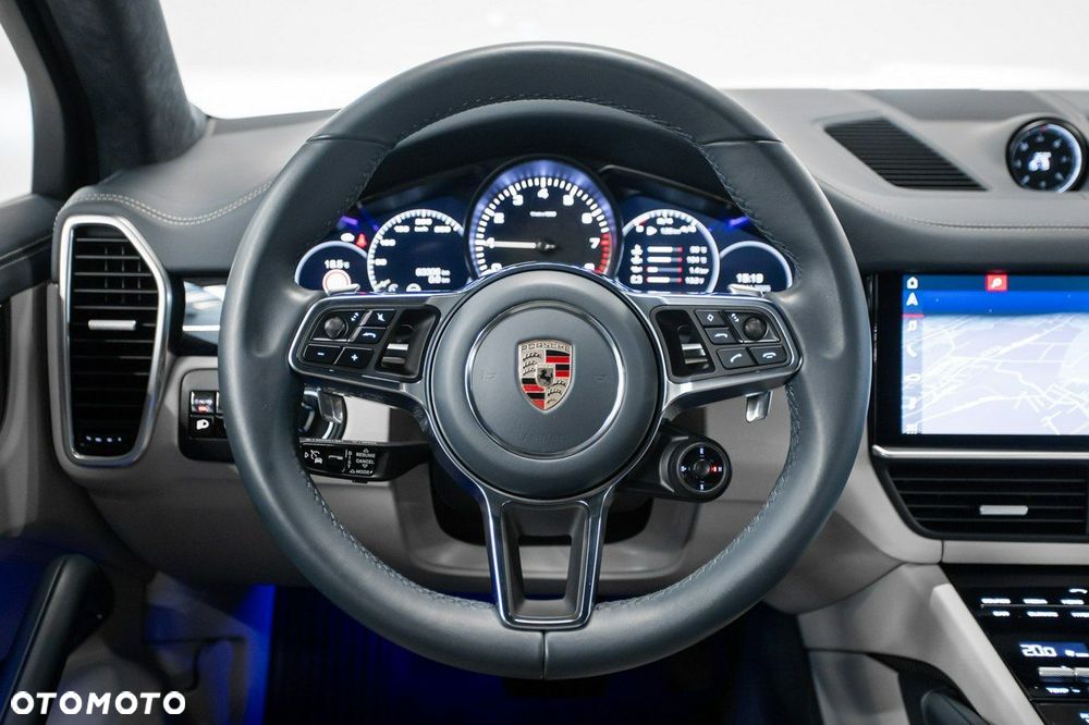 Porsche Cayenne E-Hybrid - 23