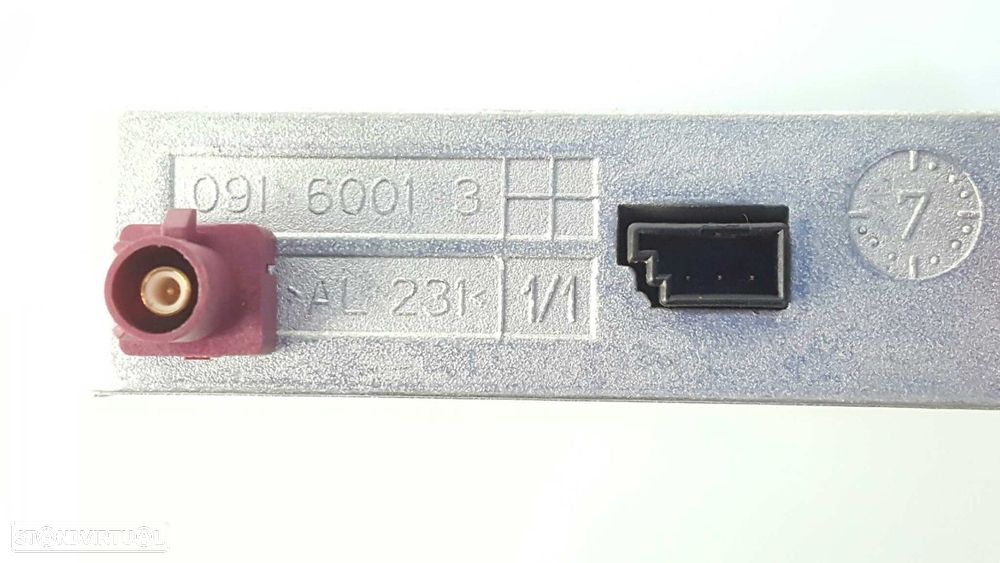 AMPLIFICADOR DE ANTENA AUDI A4 BER. (B8) BáSICO - 2