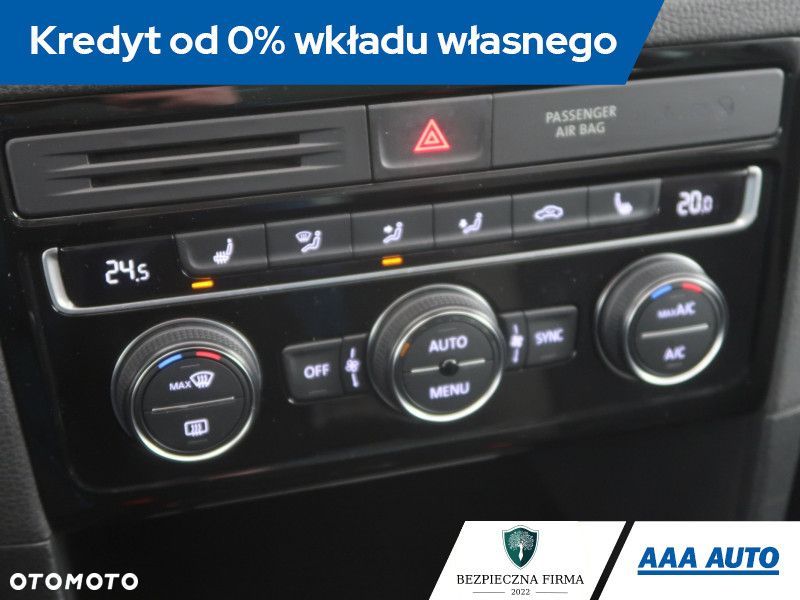 Volkswagen Golf Sportsvan - 14