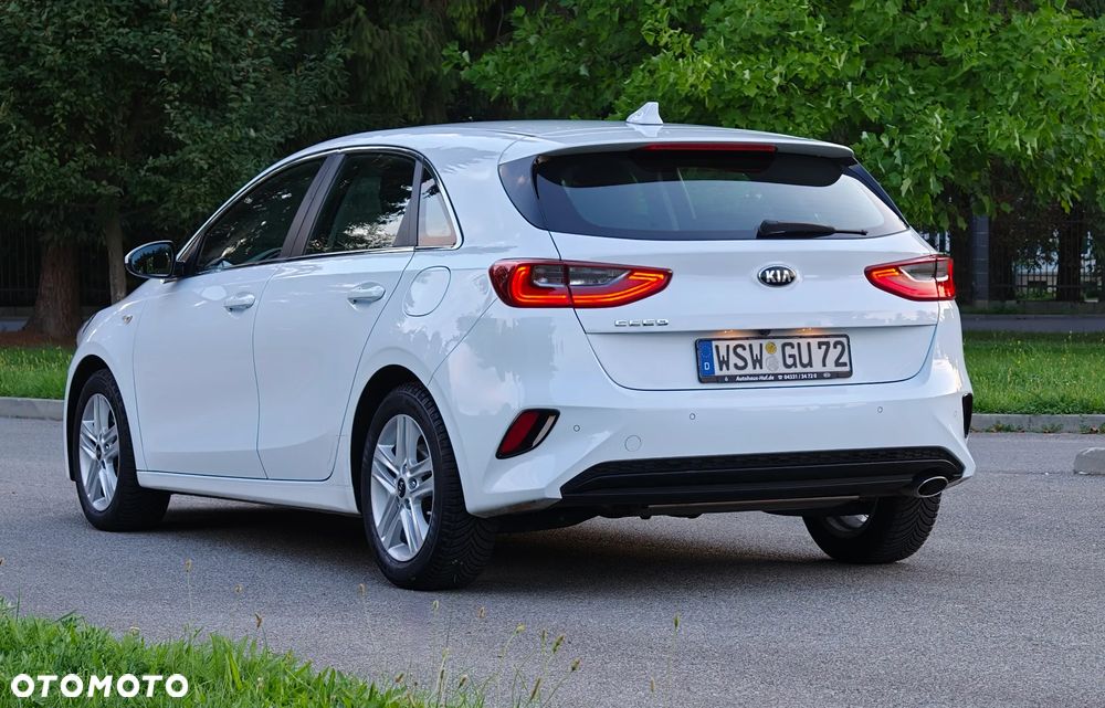 Kia Ceed 1.4 T-GDI L Business Line Plus - 10