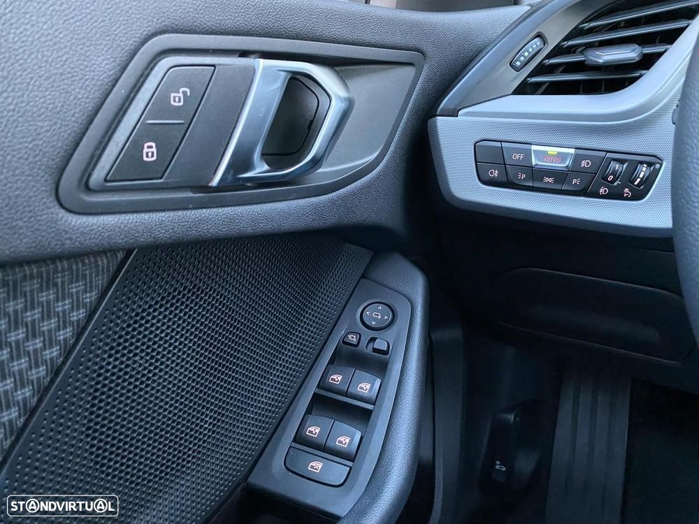 BMW 116 d Corporate Edition Auto - 24