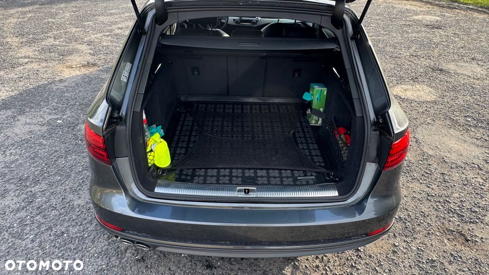 Audi A4 Avant 40 TDI S tronic S line - 15
