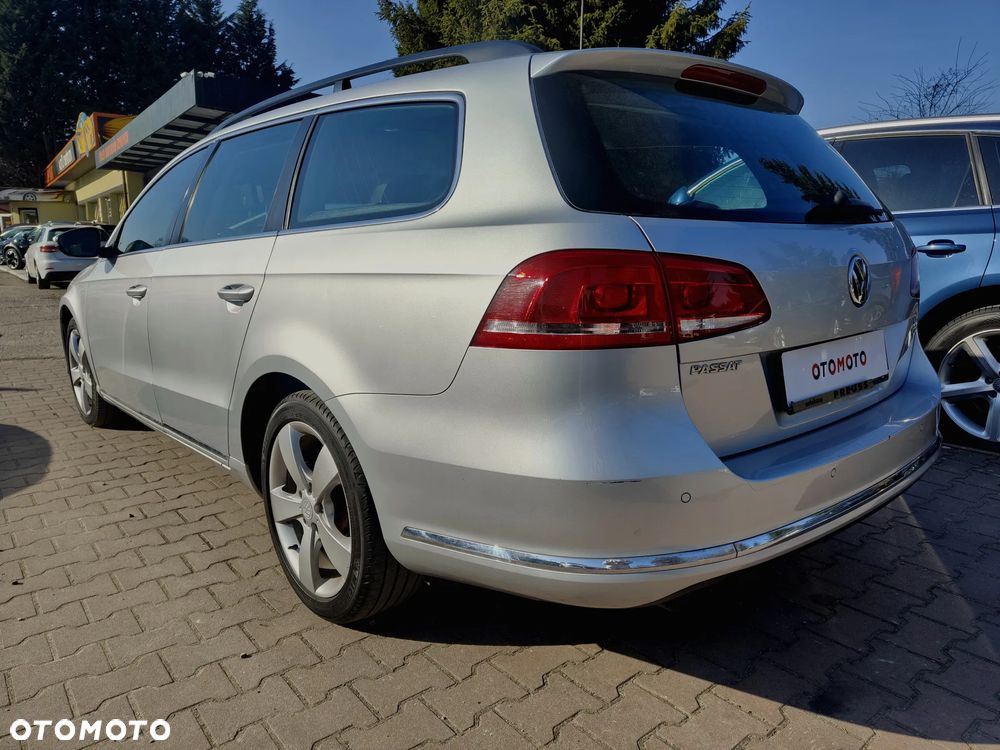 Volkswagen Passat 2.0 TDI DSG BlueMotion Technology Comfortline - 5