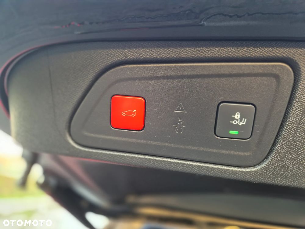 Citroën C5 Aircross 1.6 PureTech Shine EAT8 - 28