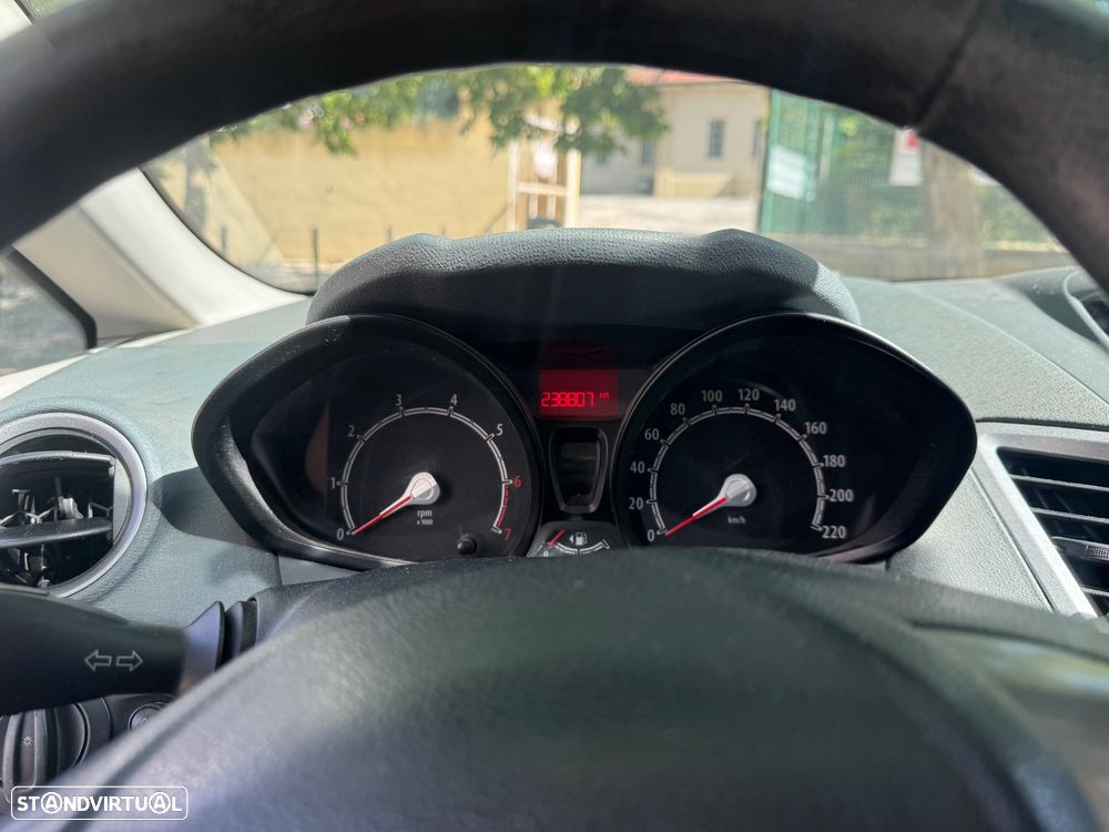 Ford Fiesta 1.25 Trend - 3