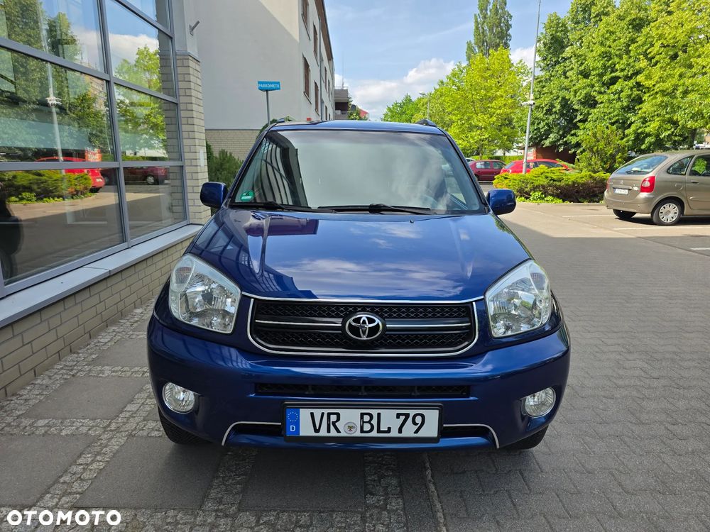 Toyota RAV4 - 2