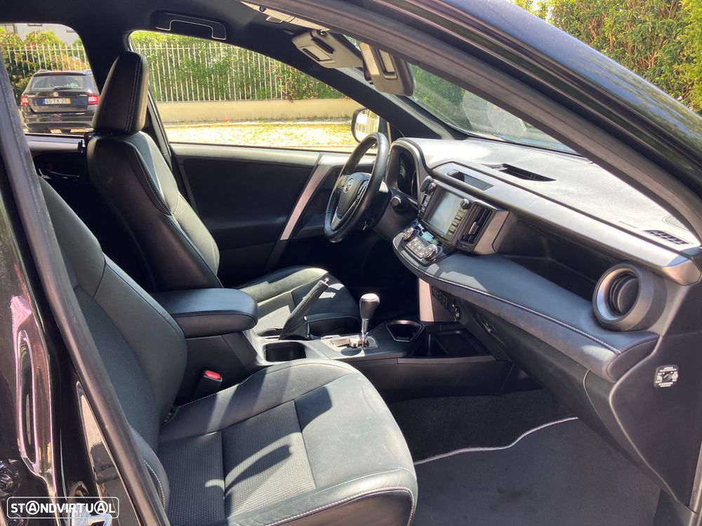 Toyota RAV4 - 5
