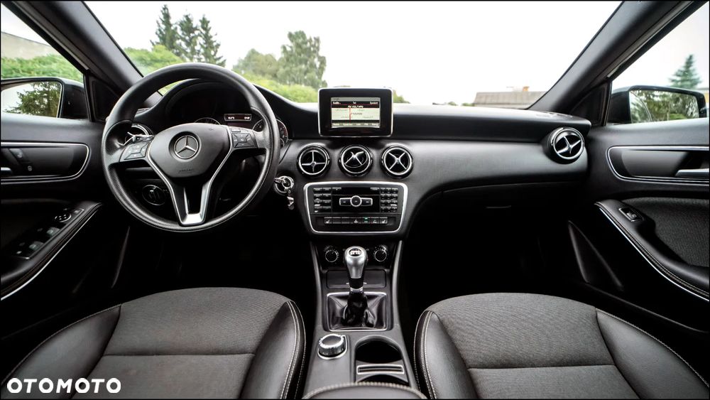 Mercedes-Benz Klasa A 180 (BlueEFFICIENCY) Urban - 15
