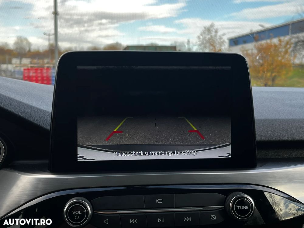 Ford Kuga 2.5 Duratec FHEV AWD Trend - 23