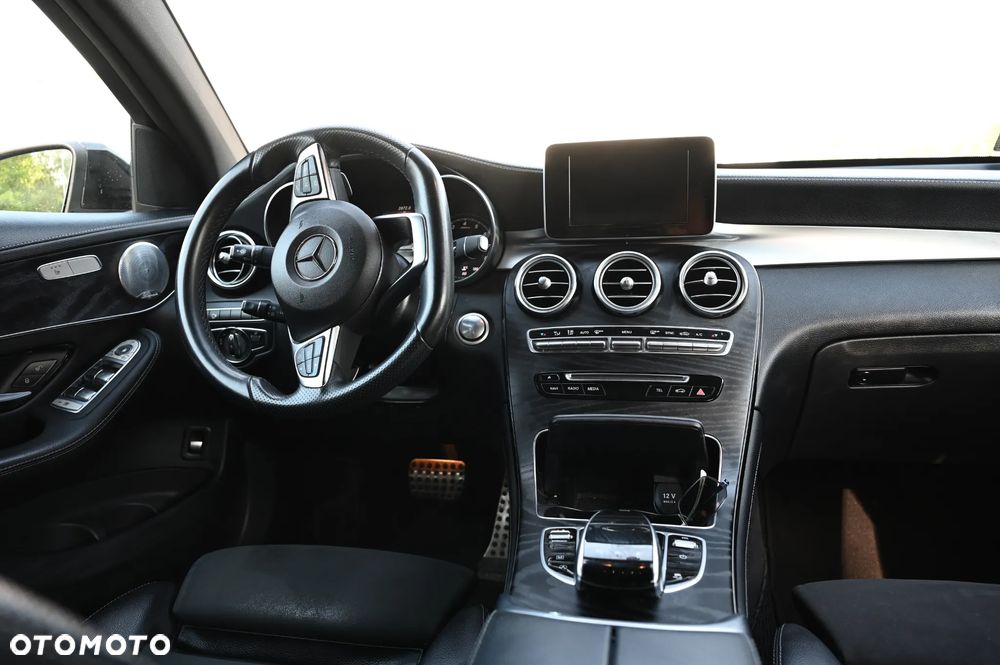 Mercedes-Benz GLC 300 4-Matic - 9