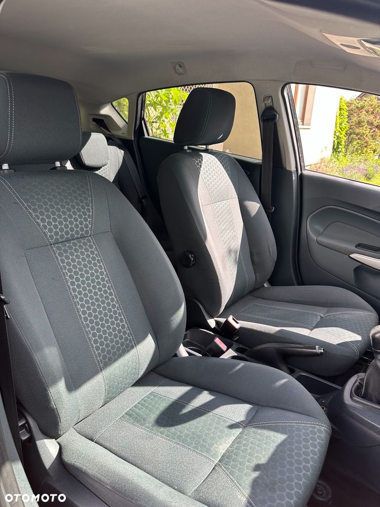 Ford Fiesta 1.6 Ti-VCT Titanium - 33