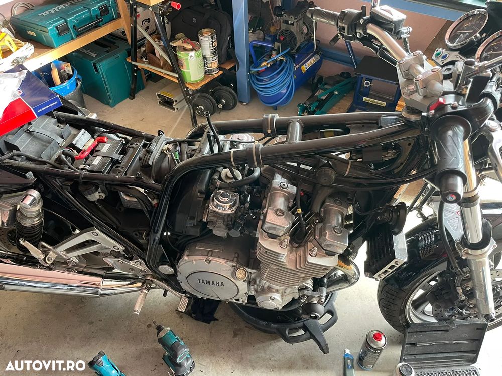 Yamaha FJR 1300A - 20