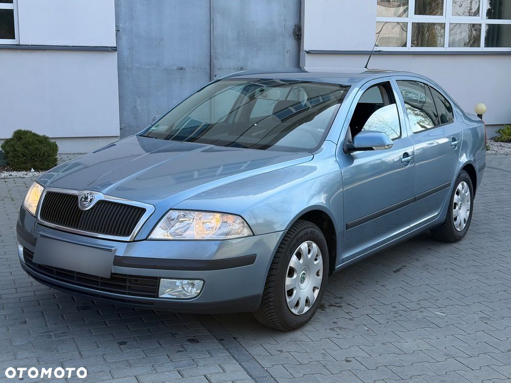Skoda Octavia 1.6 Style - 1