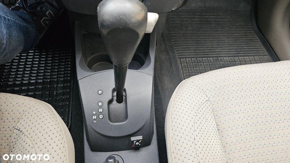 Renault Clio 1.6 Confort Privilege - 36