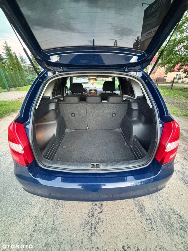 Skoda Fabia 1.6 TDI DPF Ambition - 10