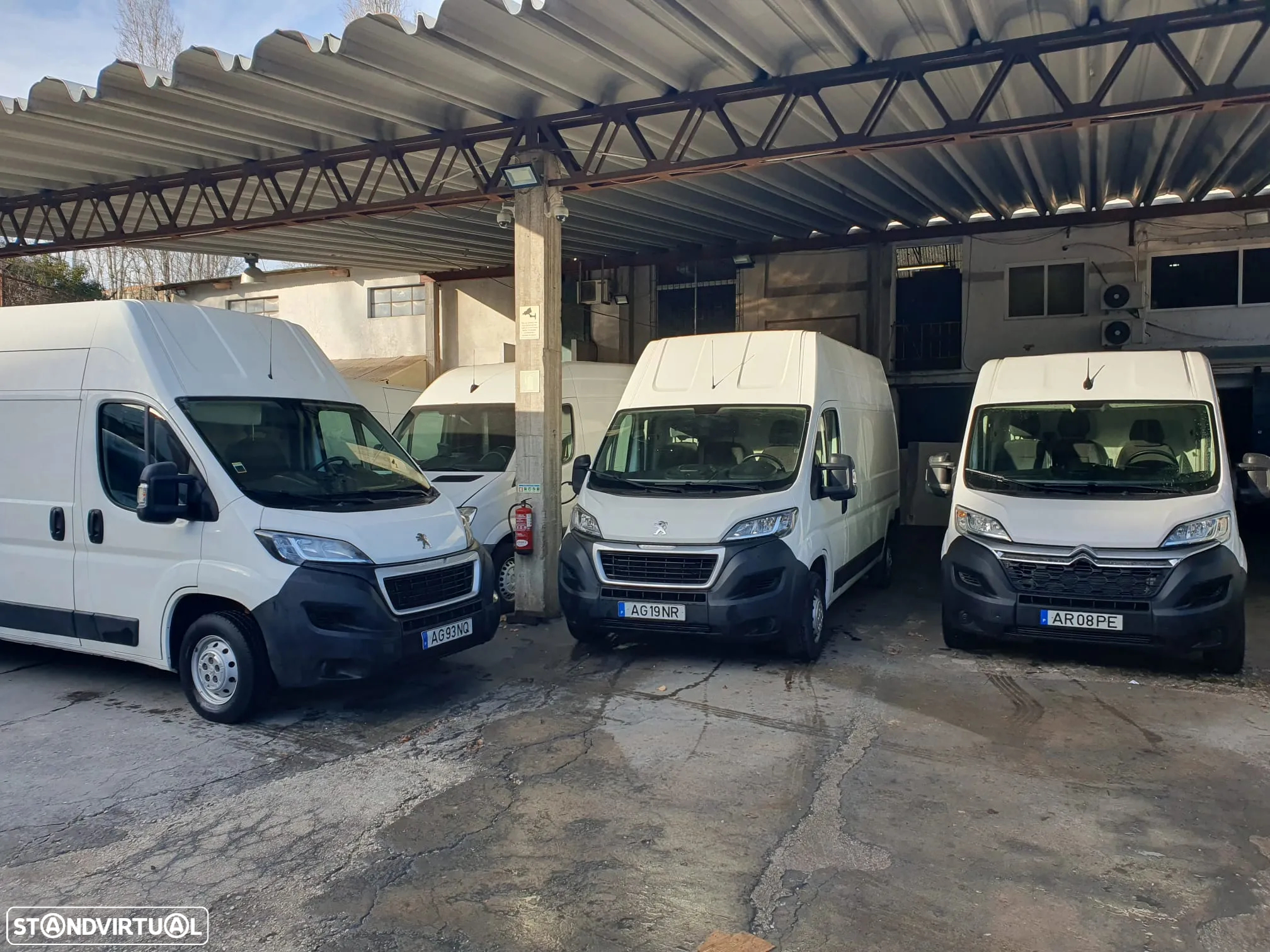 Peugeot Boxer 2.2 BlueHDI L3H3 Pro - 10