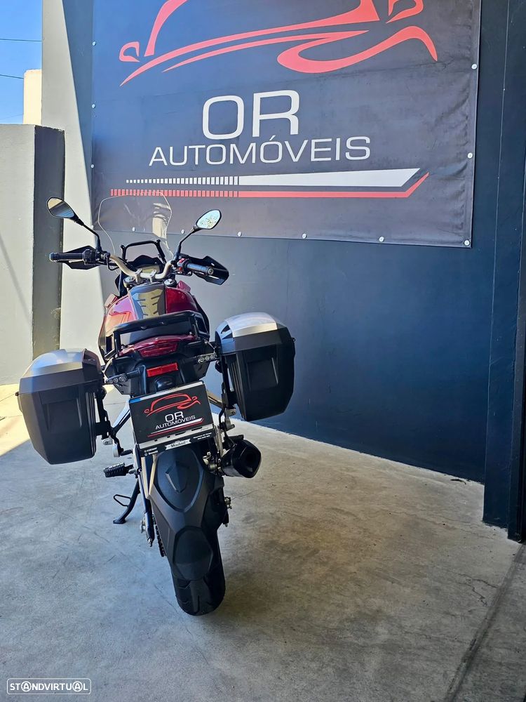 Benelli TRK 251 - 6