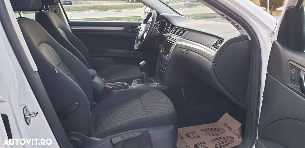 Skoda Superb 1.9 TDI GreenLine - 8