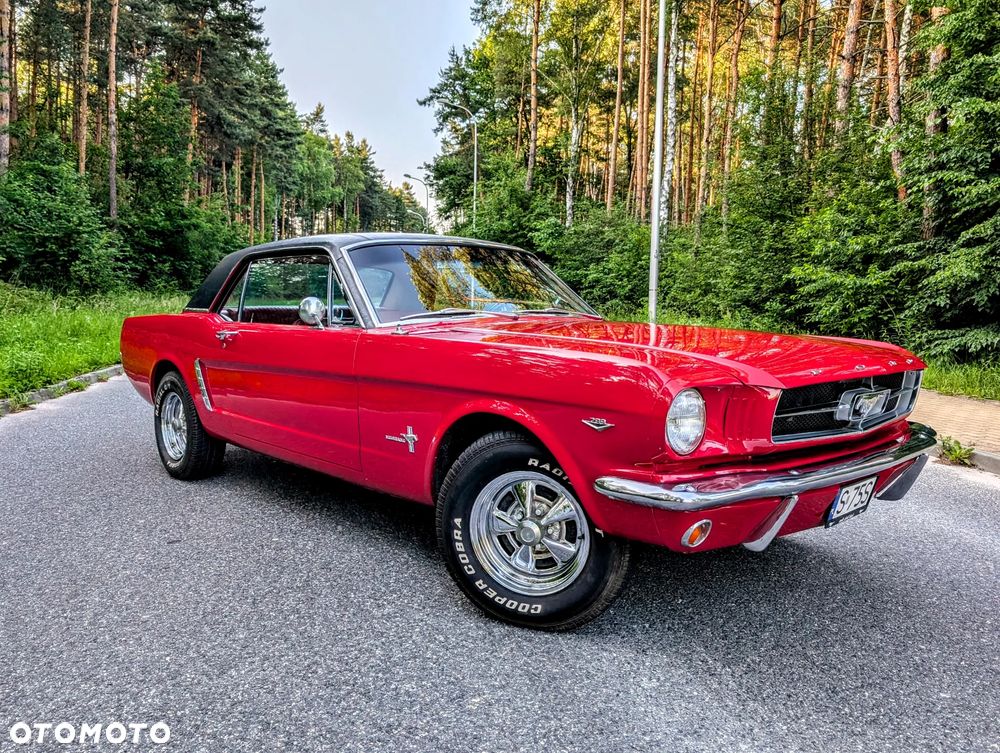 Ford Mustang - 1