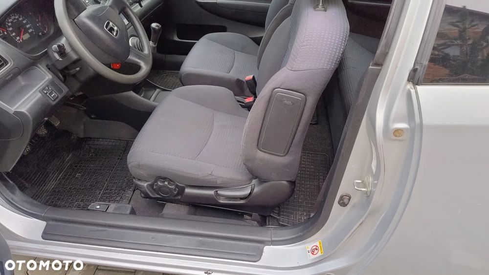 Honda Civic 1.4i S - 10