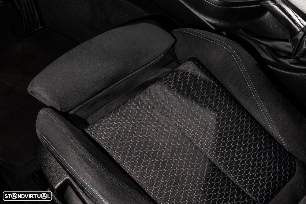 BMW 320 Gran Turismo d Auto Pack M - 16