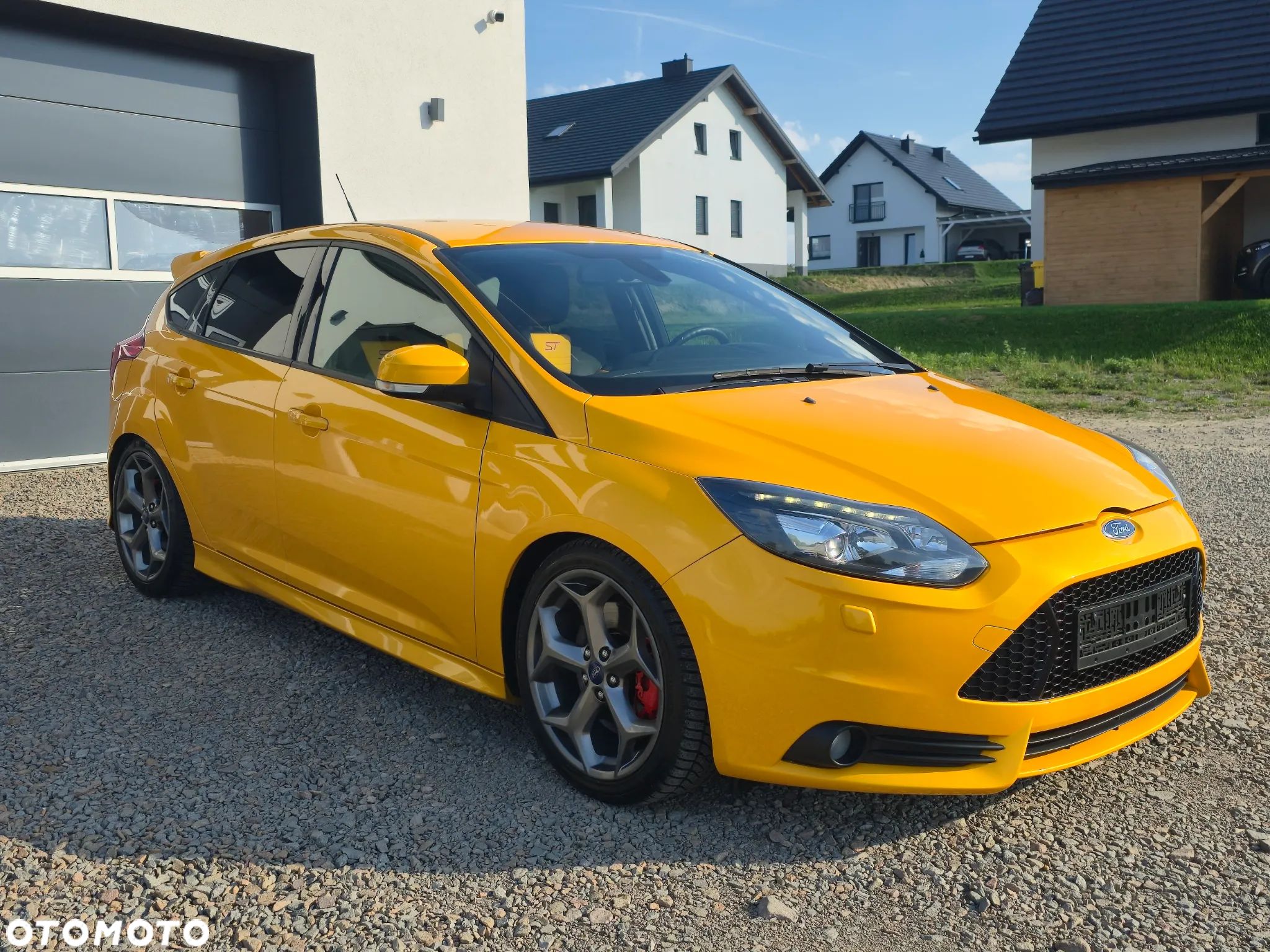 Ford Focus 2.0 EcoBoost ST-2 - 1
