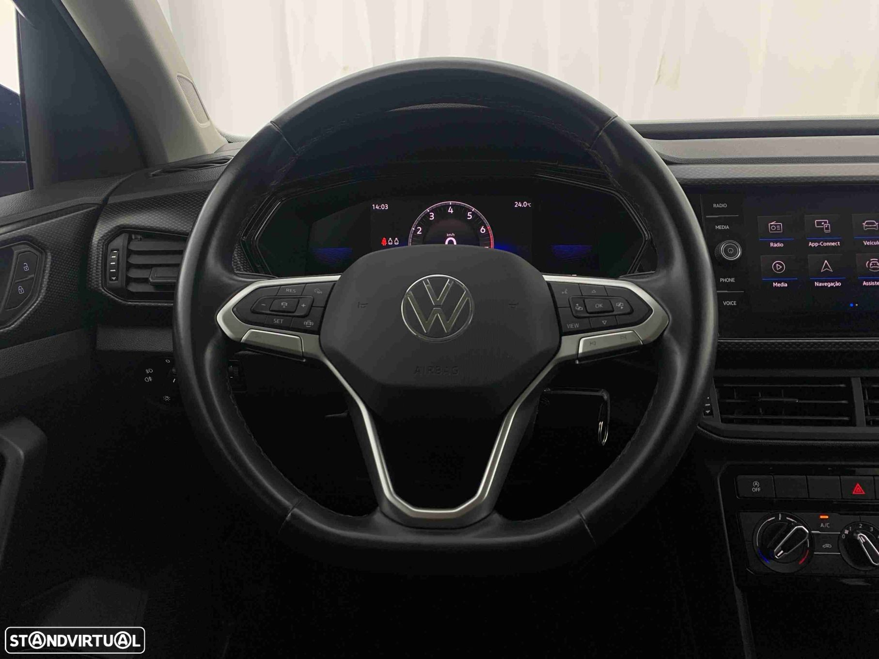 VW T-Cross 1.0 TSI - 12