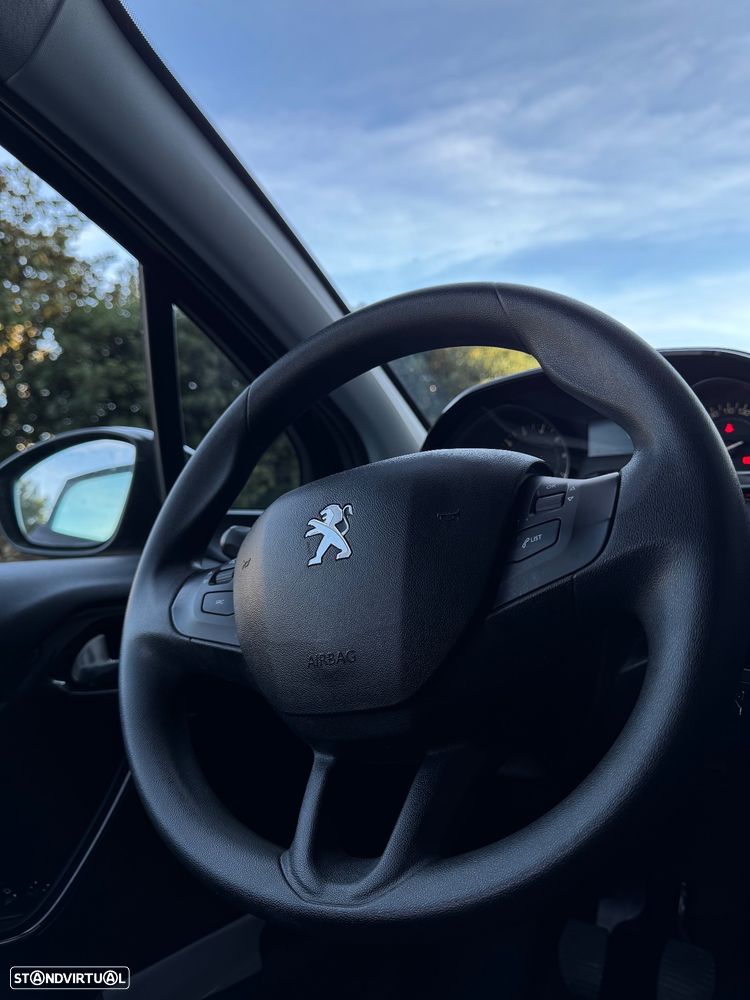 Peugeot 208 1.2 PureTech Allure - 9