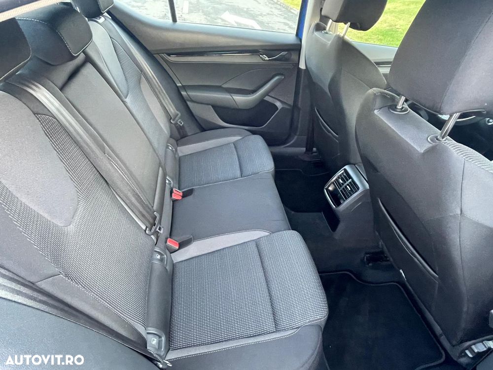 Skoda Octavia 2.0 TDI Selection - 27