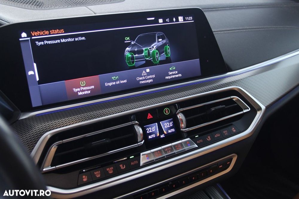 BMW X5 xDrive40i - 26