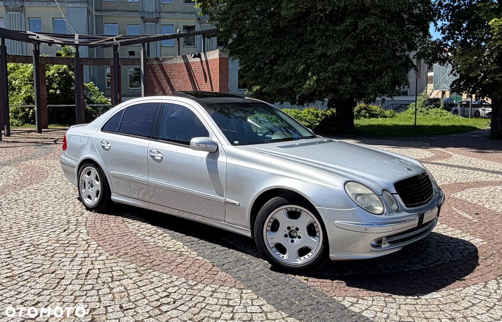Mercedes-Benz Klasa E 220 CDI Automatik Avantgarde - 13