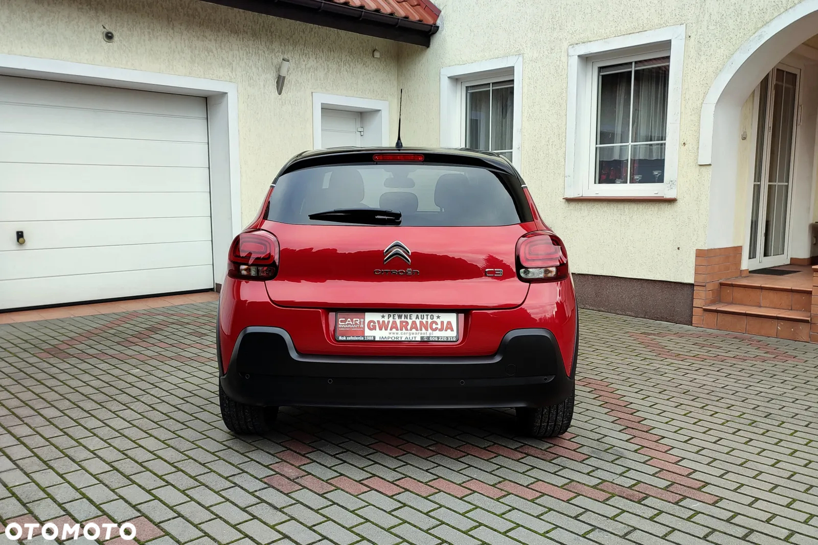 Citroën C3 1.2 PureTech Shine - 24