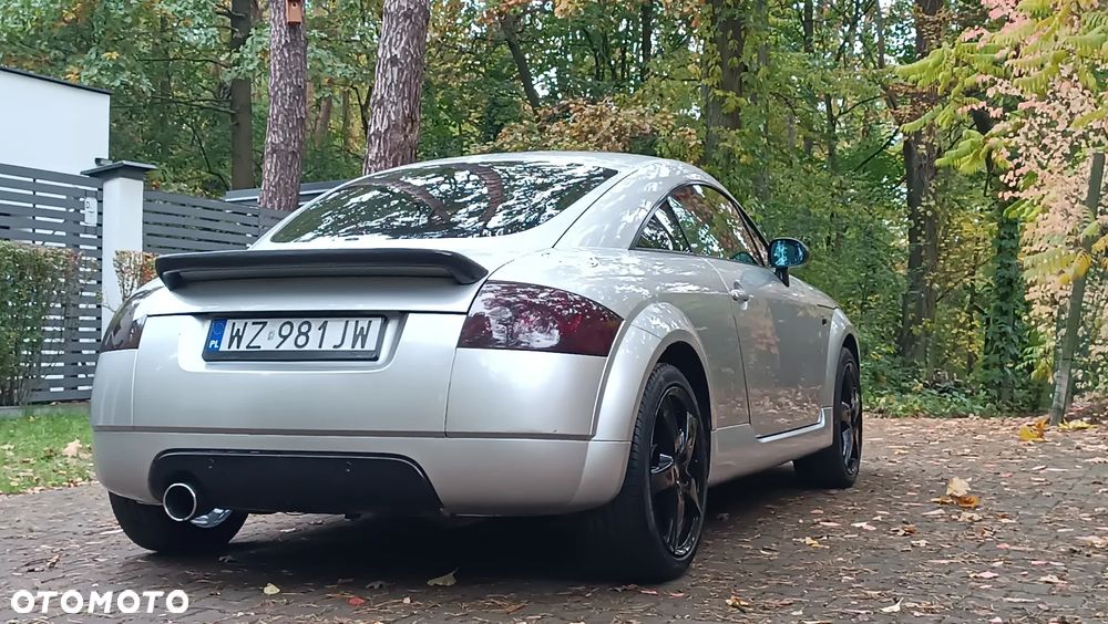 Audi TT Coupé - 4