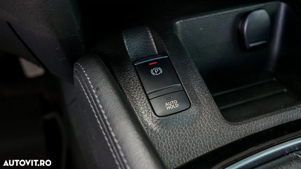 Nissan Qashqai 1.6 DCI ALL-MODE 4x4i TEKNA - 17