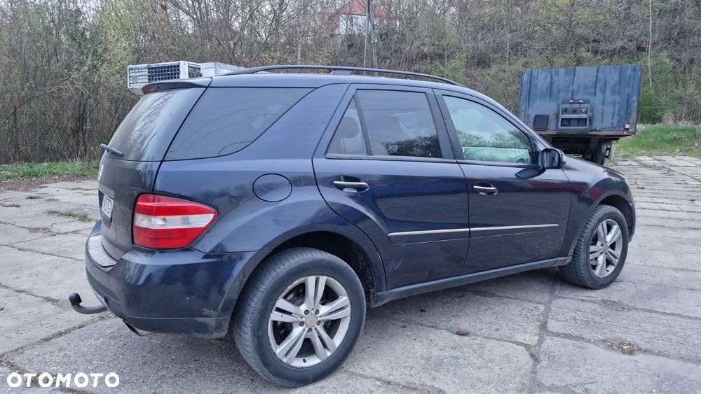 Mercedes-Benz ML - 8