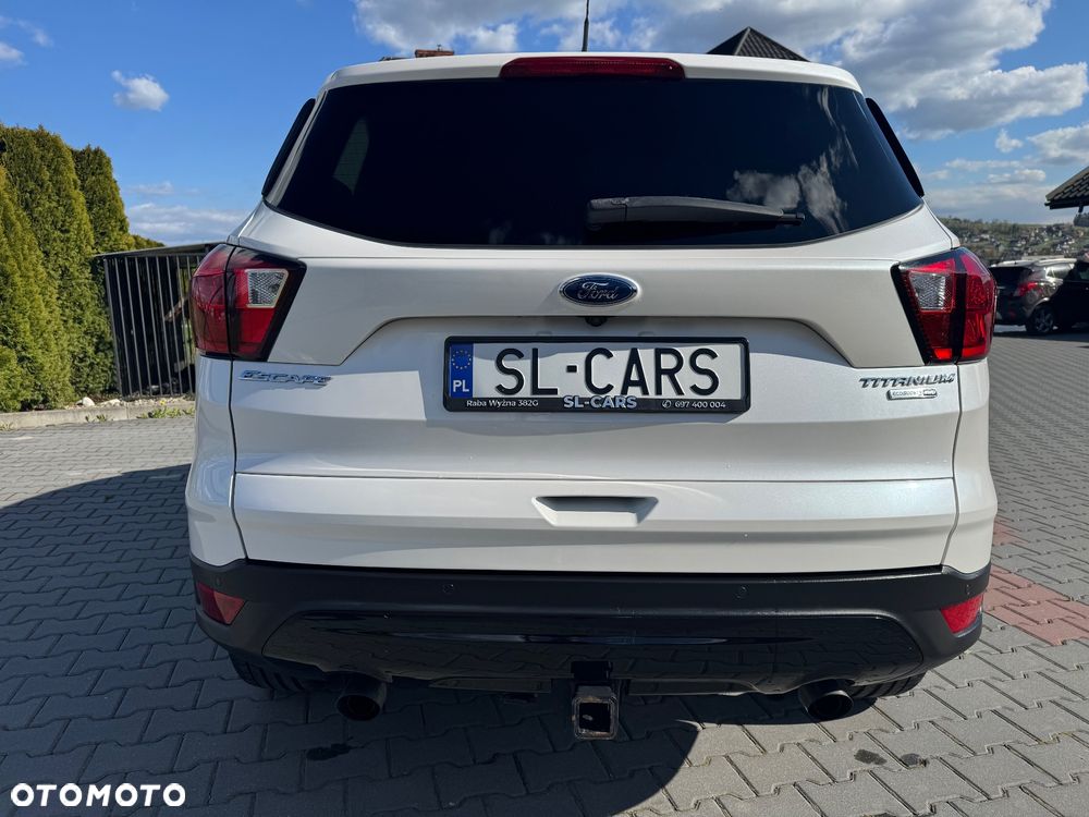 Ford Escape - 10