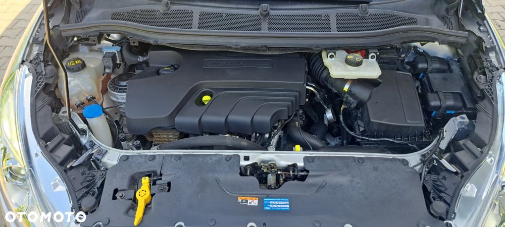 Ford Galaxy - 32