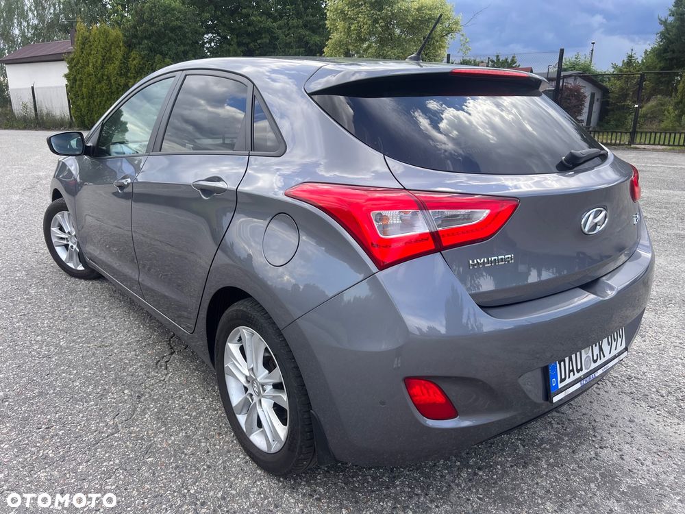 Hyundai i30 1.4 Premium - 18