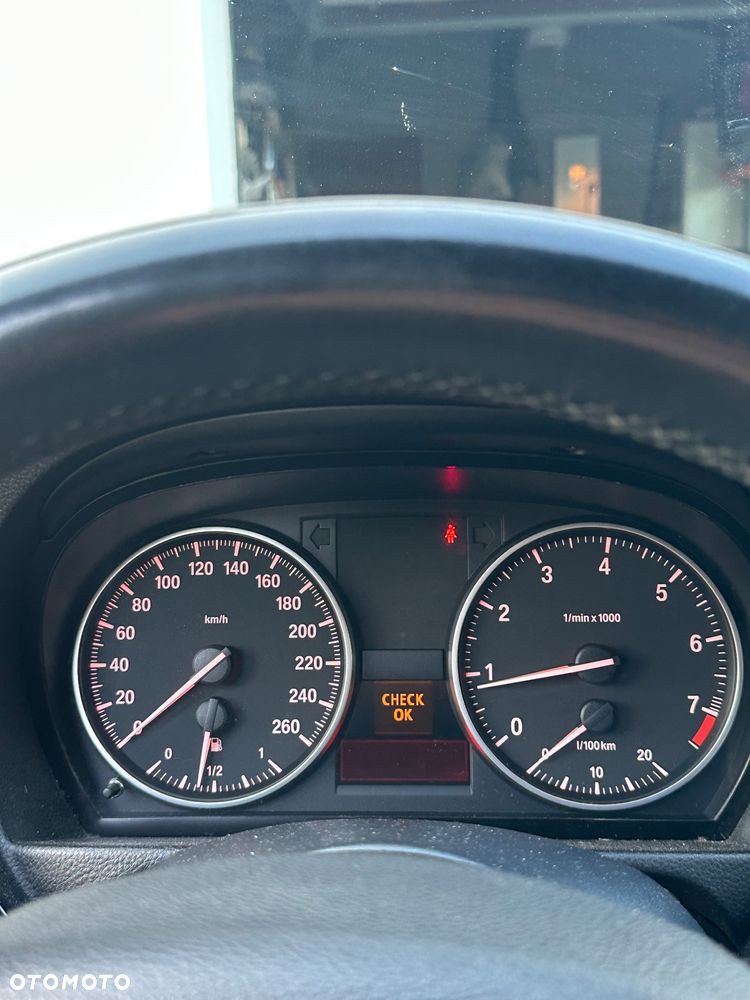 BMW Seria 3 - 21