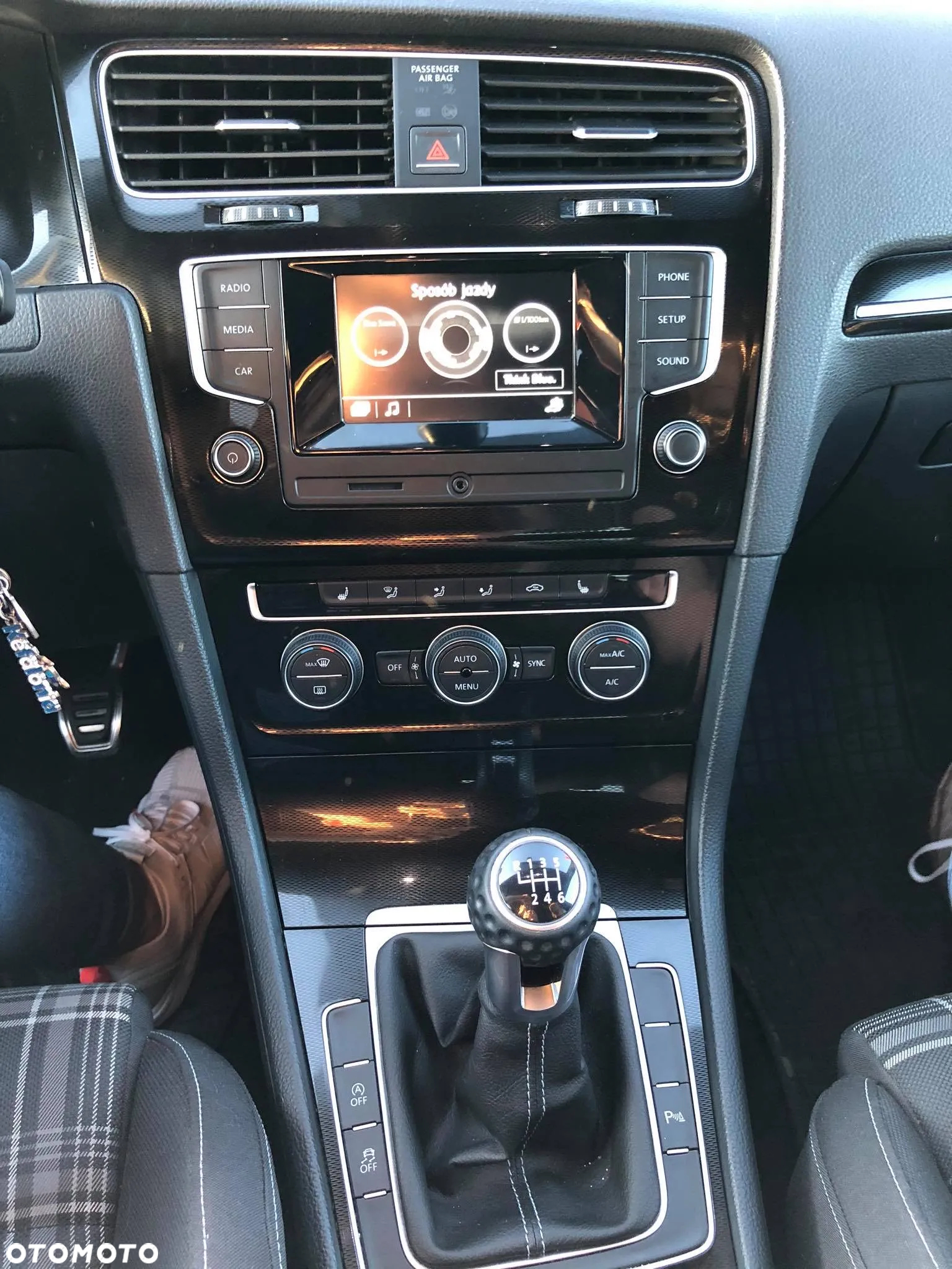 Volkswagen Golf VII 2.0 TDI BMT GTD - 2