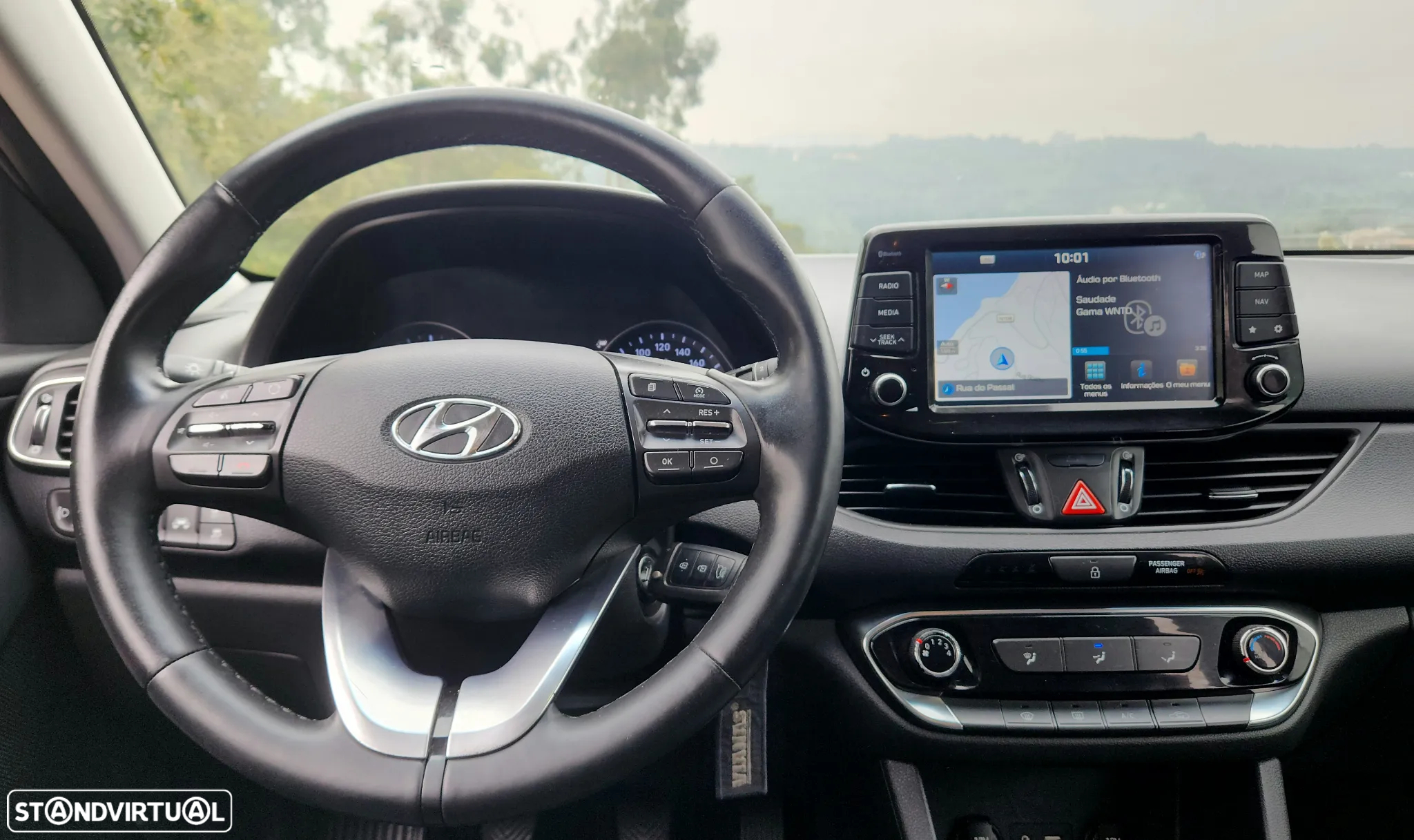 Hyundai i30 SW 1.6 CRDi Style+Navi - 9