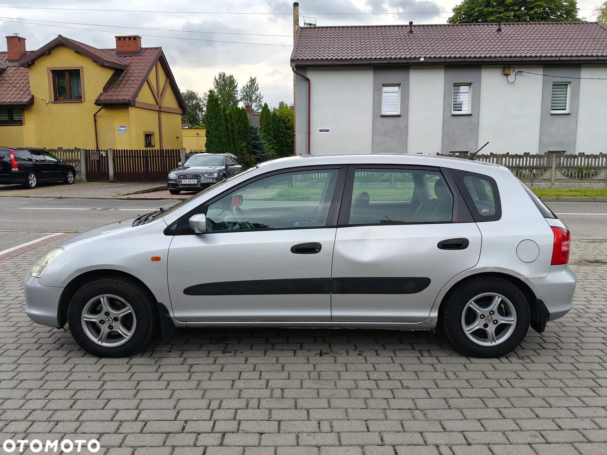 Honda Civic 1.4i - 12