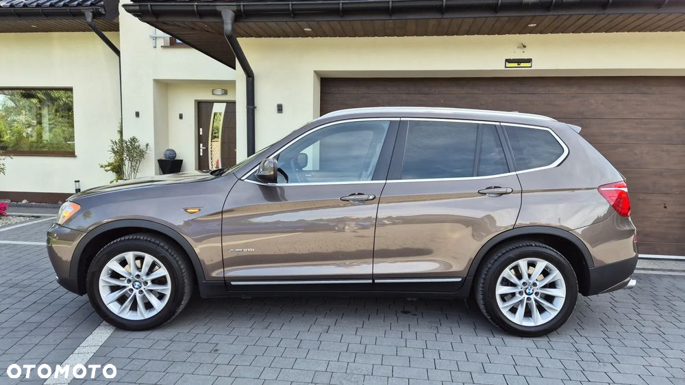 BMW X3 28i xDrive - 5