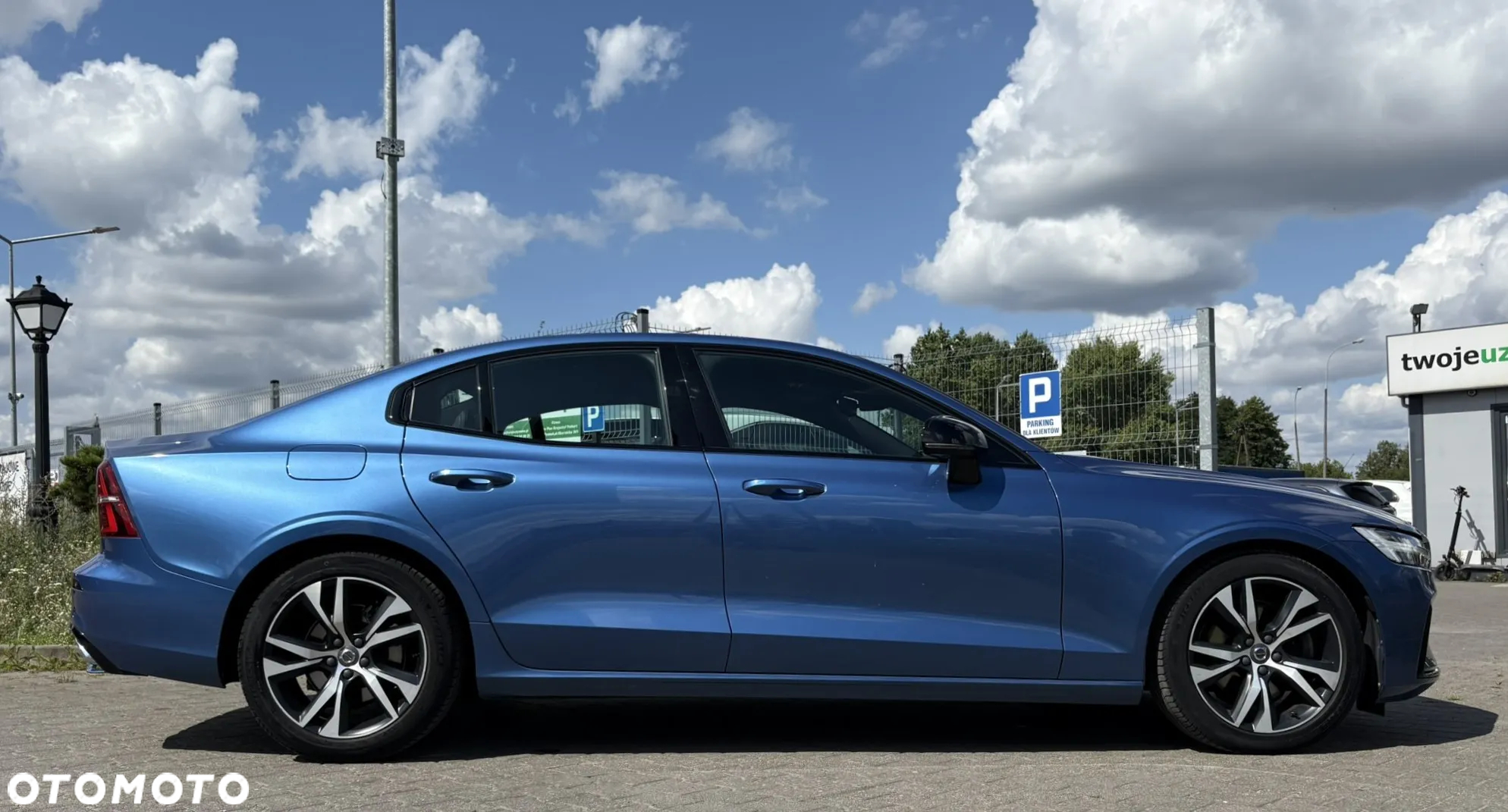 Volvo S60 B4 B R-Design - 6